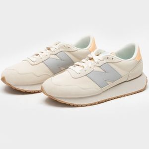 Brand new, never been worn new balance 237 size 8